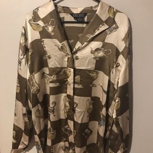 Ann May size medium 100% silk shirt